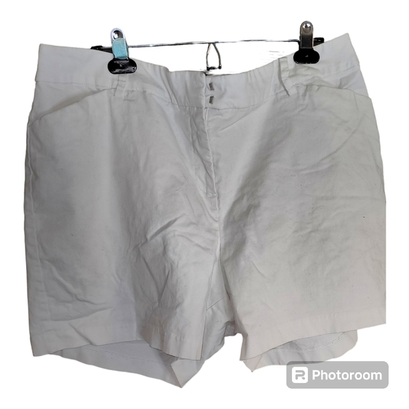 Lane Bryant White Shorts Womens Plus 18 - Picture 1 of 5